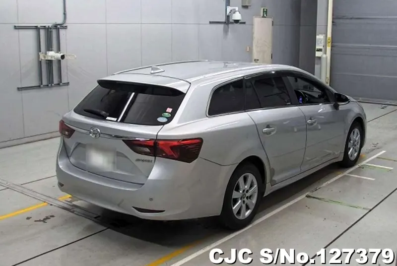 2016 Toyota / Avensis Stock No. 127379