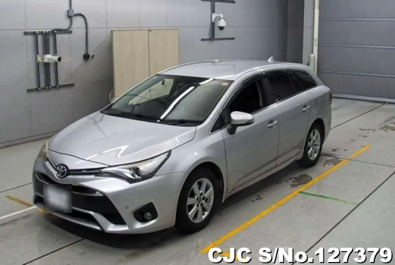 2016 Toyota / Avensis Stock No. 127379
