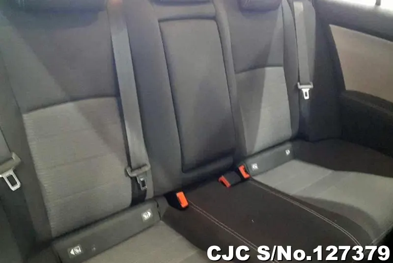 2016 Toyota / Avensis Stock No. 127379