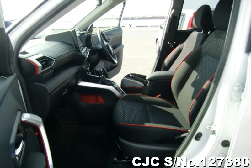 2020 Toyota / Raize Stock No. 127380