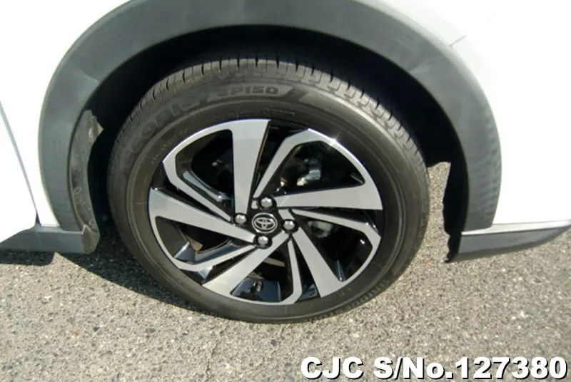 2020 Toyota / Raize Stock No. 127380