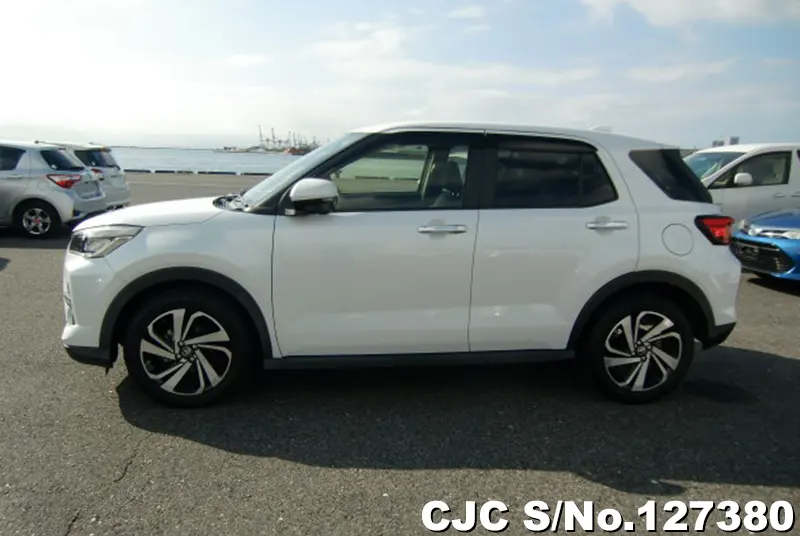 2020 Toyota / Raize Stock No. 127380