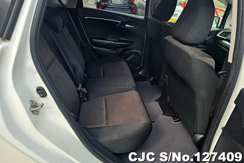 2016 Honda / Fit Stock No. 127409