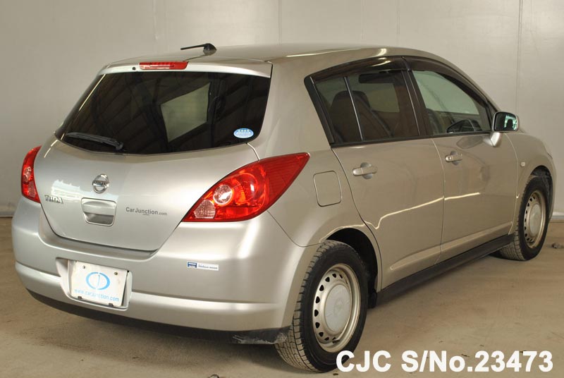 Nissan tiida 2006