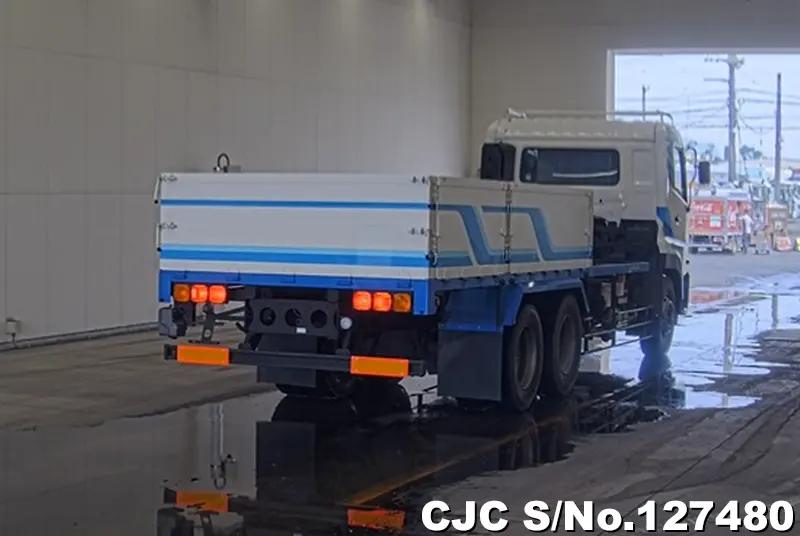 2009 Nissan / UD Stock No. 127480