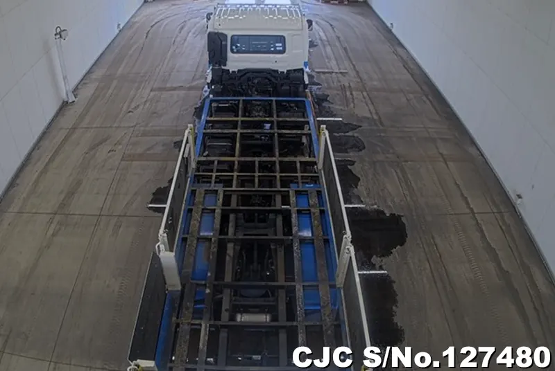 2009 Nissan / UD Stock No. 127480