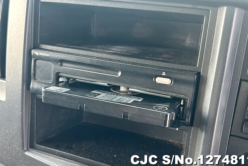 2012 Isuzu / Giga Stock No. 127481