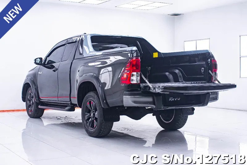 2019 Toyota / Hilux / Revo Rocco Stock No. 127518