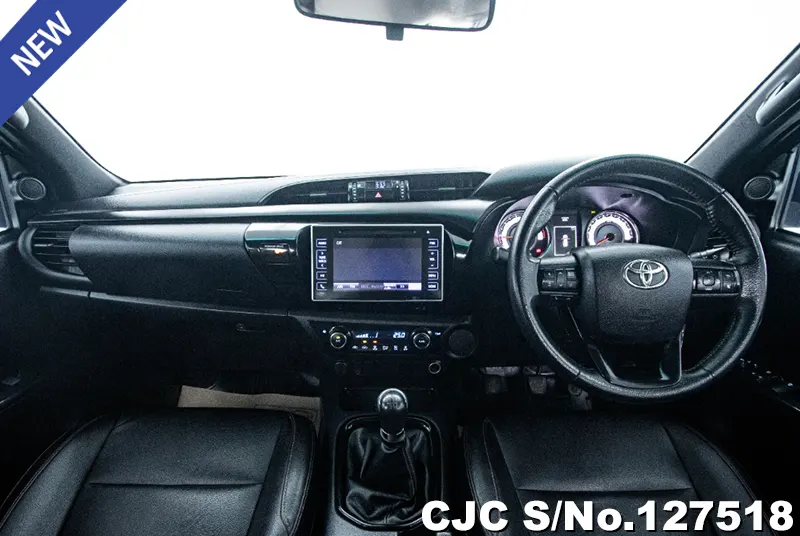 2019 Toyota / Hilux / Revo Rocco Stock No. 127518