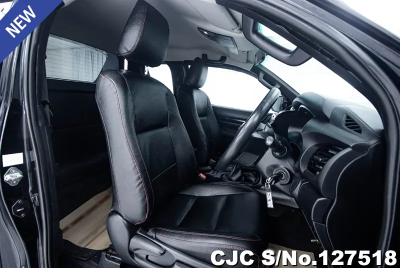 2019 Toyota / Hilux / Revo Rocco Stock No. 127518