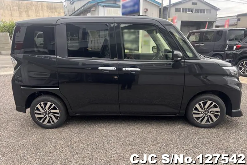 2025 Daihatsu / Thor Stock No. 127542