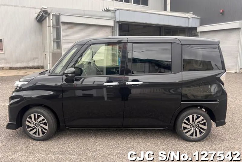 2025 Daihatsu / Thor Stock No. 127542