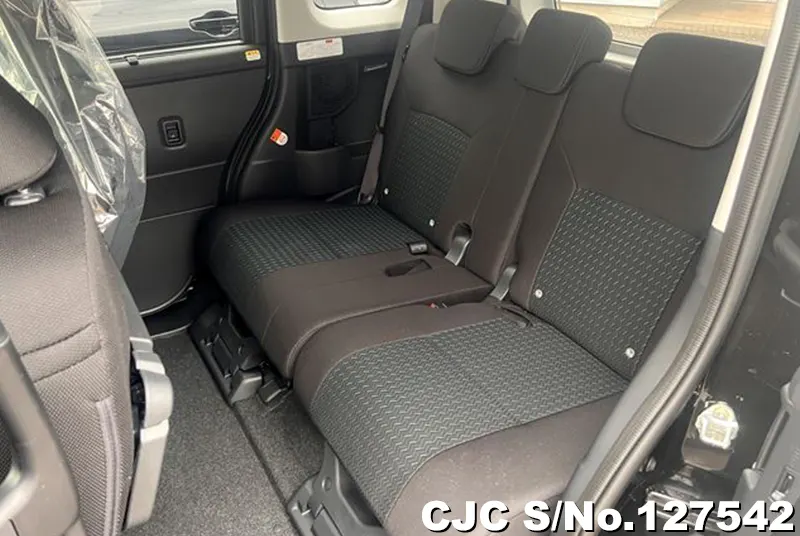 2025 Daihatsu / Thor Stock No. 127542