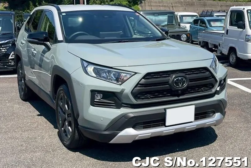 2025 Toyota / Rav4 Stock No. 127551