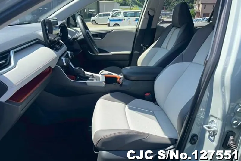2025 Toyota / Rav4 Stock No. 127551