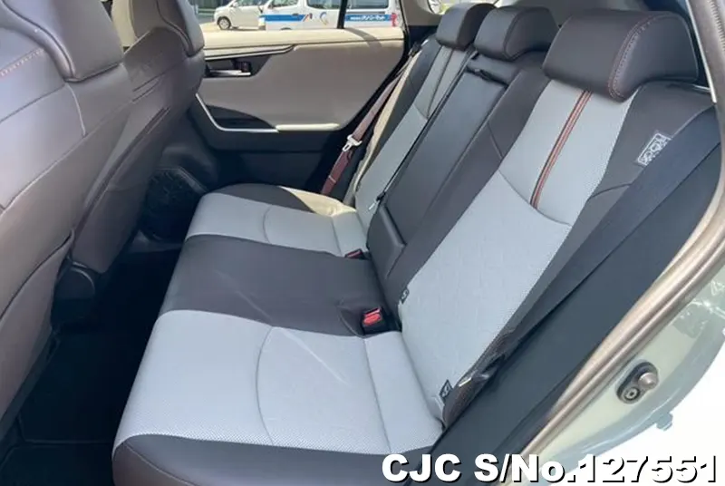 2025 Toyota / Rav4 Stock No. 127551