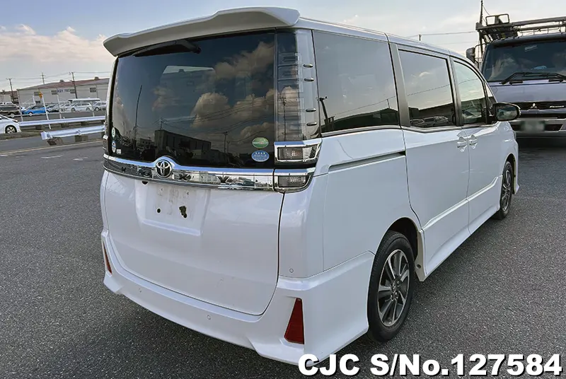 2019 Toyota / Voxy Stock No. 127584