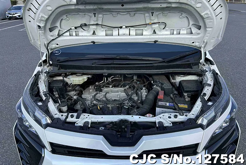 2019 Toyota / Voxy Stock No. 127584