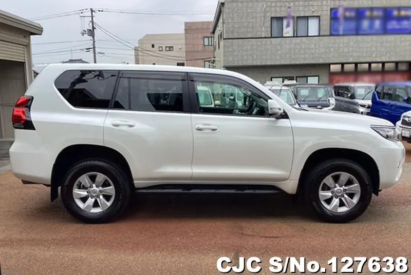 2023 Toyota / Land Cruiser Prado Stock No. 127638
