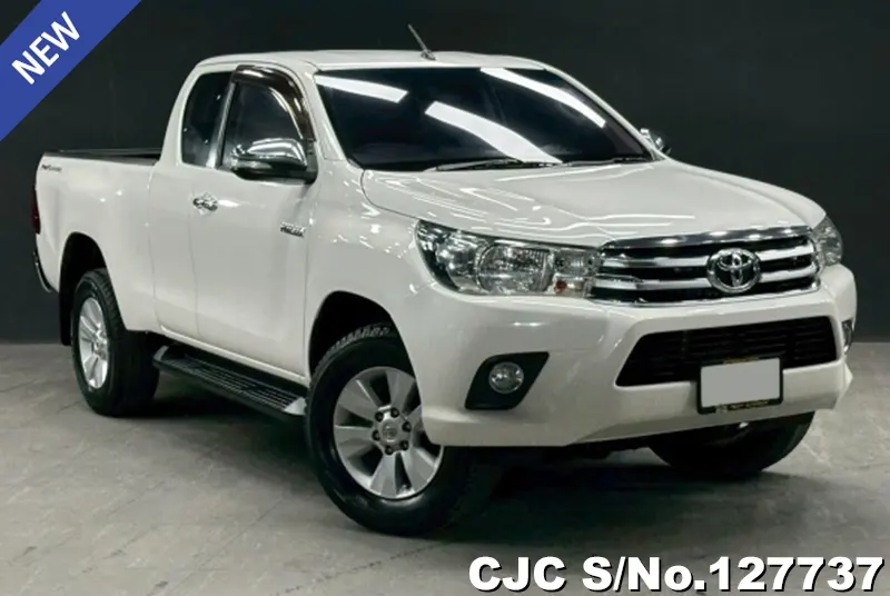 2015 Toyota / Hilux / Revo Stock No. 127737