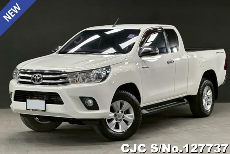 2015 Toyota / Hilux / Revo Stock No. 127737
