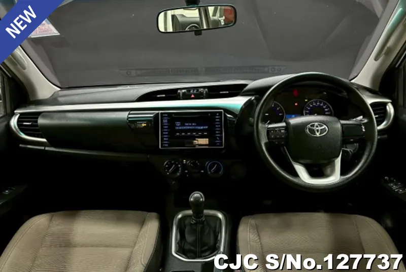 2015 Toyota / Hilux / Revo Stock No. 127737