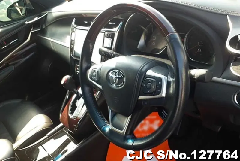 2016 Toyota / Harrier Stock No. 127764