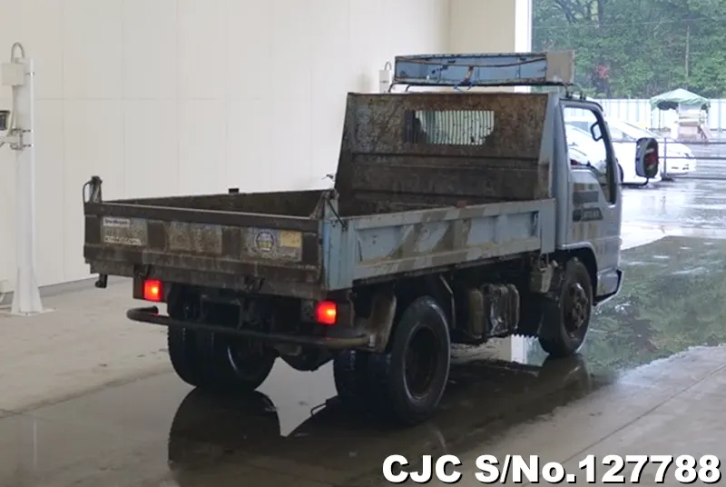 2003 Nissan / Atlas Stock No. 127788