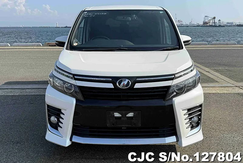 2015 Toyota / Voxy Stock No. 127804