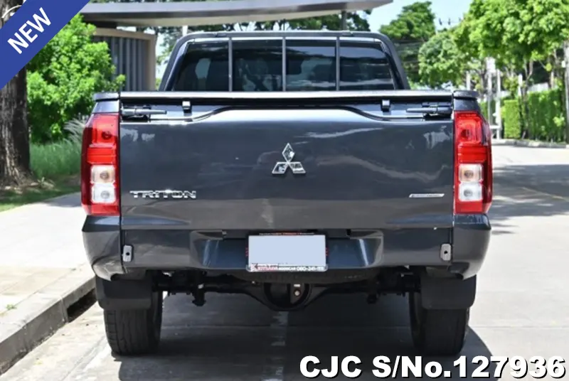 2024 Mitsubishi / Triton Stock No. 127936
