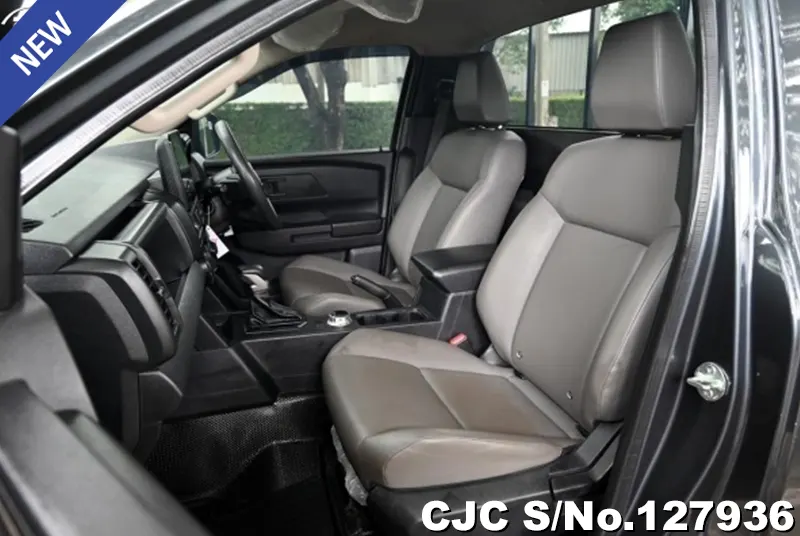 2024 Mitsubishi / Triton Stock No. 127936