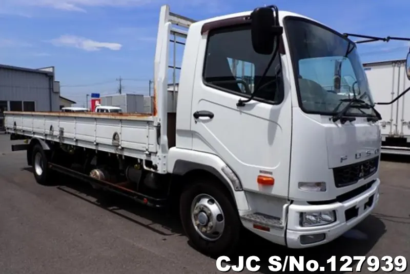 2014 Mitsubishi / Fuso Stock No. 127939