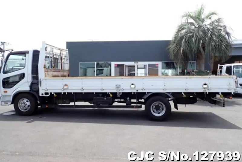 2014 Mitsubishi / Fuso Stock No. 127939