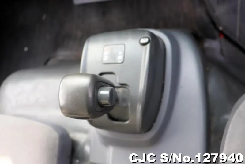 2012 Isuzu / Elf Stock No. 127940