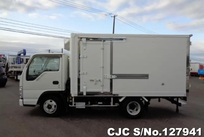 2009 Isuzu / Elf Stock No. 127941
