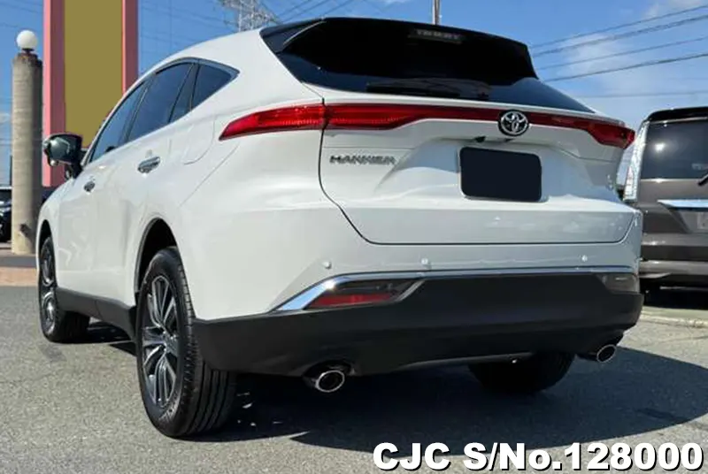 2025 Toyota / Harrier Stock No. 128000