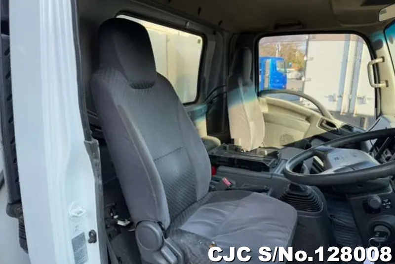 2013 Isuzu / Forward Stock No. 128008