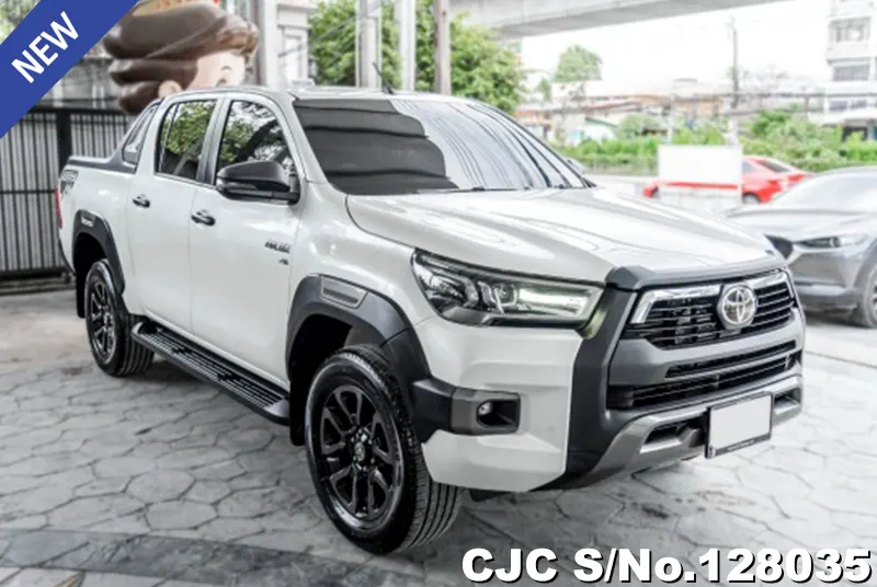 2021 Toyota / Hilux / Revo Rocco Stock No. 128035