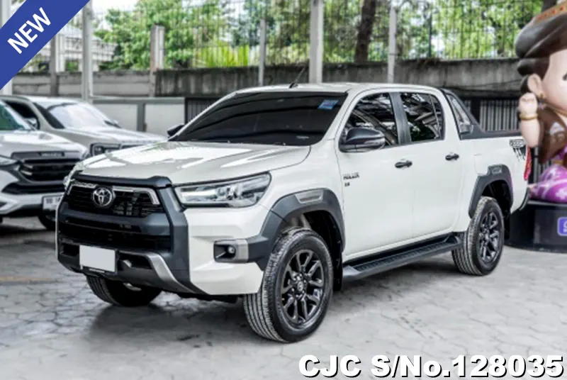 2021 Toyota / Hilux / Revo Rocco Stock No. 128035
