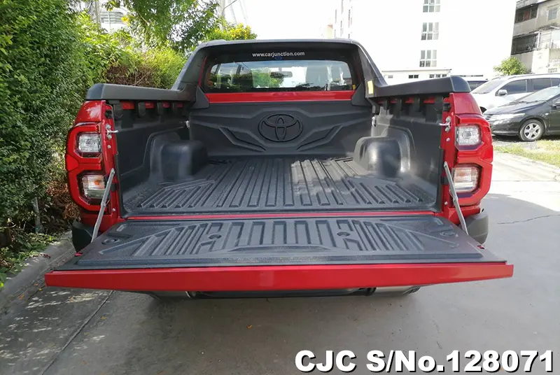 2025 Toyota / Hilux / Revo Rocco Stock No. 128071