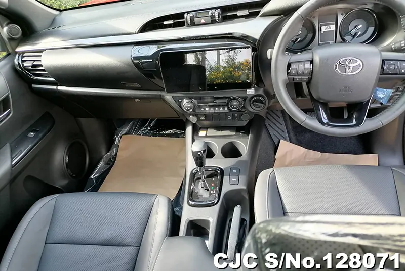 2025 Toyota / Hilux / Revo Rocco Stock No. 128071