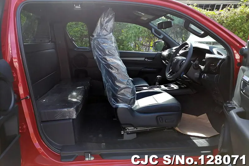 2025 Toyota / Hilux / Revo Rocco Stock No. 128071