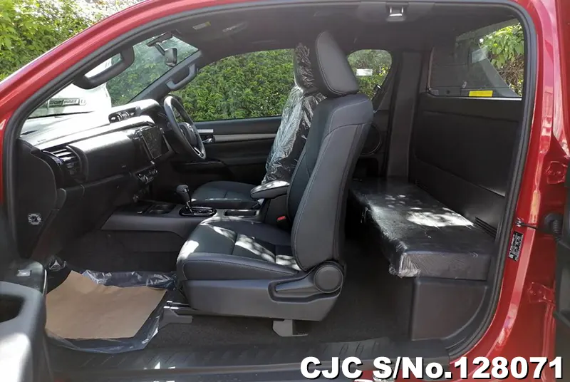 2025 Toyota / Hilux / Revo Rocco Stock No. 128071