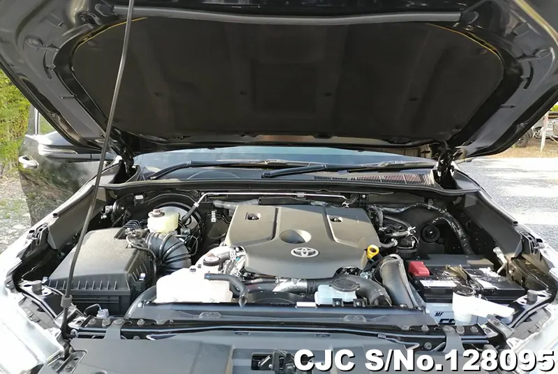 2025 Toyota / Hilux / Revo Rocco Stock No. 128095