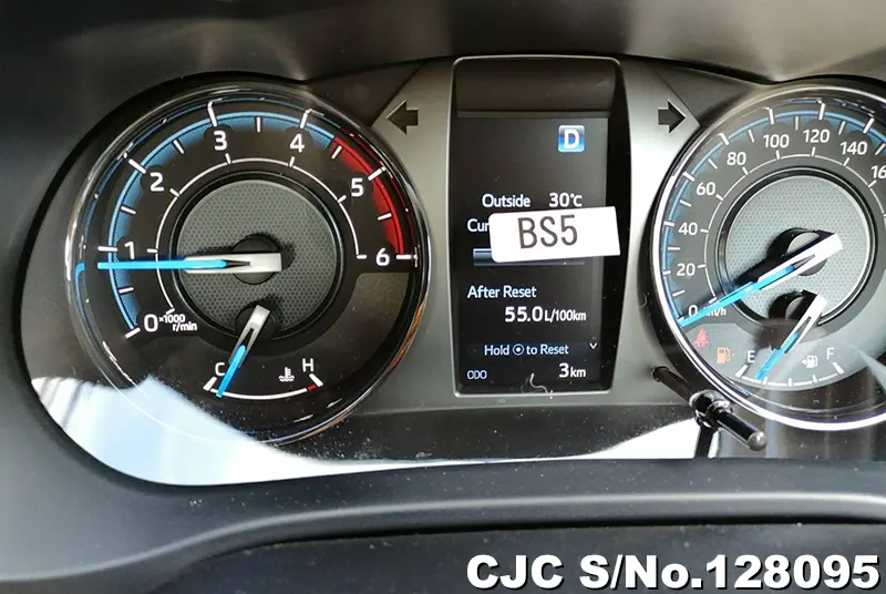 2025 Toyota / Hilux / Revo Rocco Stock No. 128095