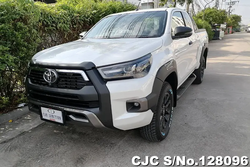 2025 Toyota / Hilux / Revo Rocco Stock No. 128096