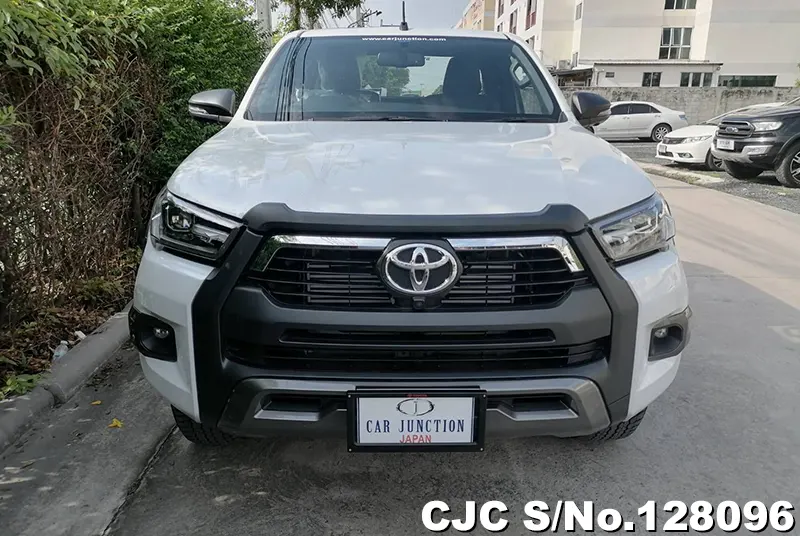 2025 Toyota / Hilux / Revo Rocco Stock No. 128096