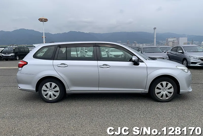 2016 Toyota / Corolla Fielder Stock No. 128170
