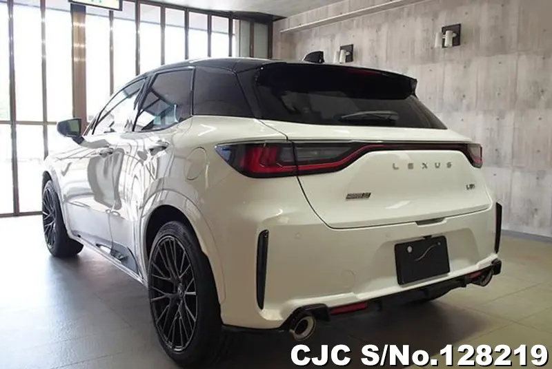 2025 Lexus / LBX Stock No. 128219