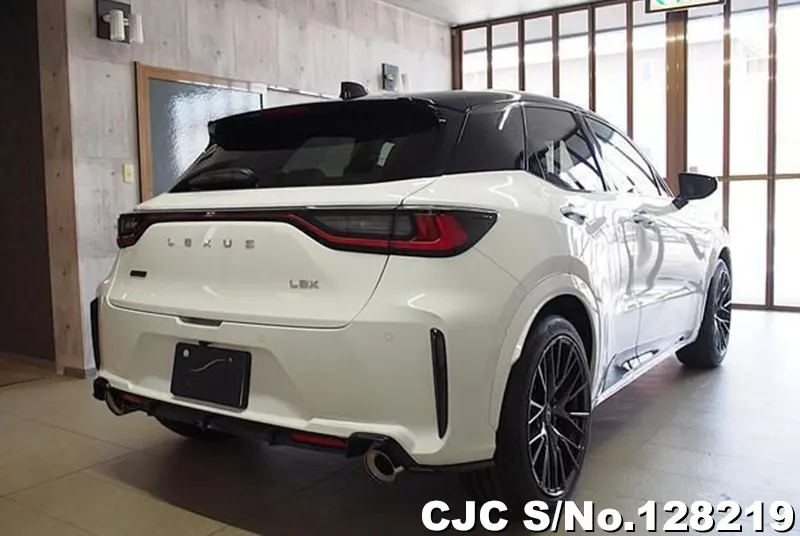 2025 Lexus / LBX Stock No. 128219